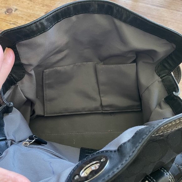 Coach Bag Signature Chelsea Black Jacquard Turn-lock Satchel #10986 - Picture 7 of 9